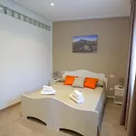 Oasis פומפיי