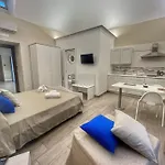 Oasis בית הארחה